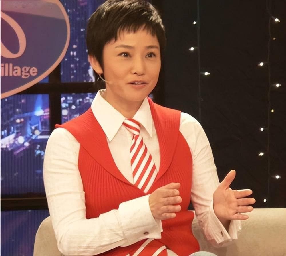 中国第一美女保镖边梅：身价上亿，保护过13国领导人，55岁仍单身