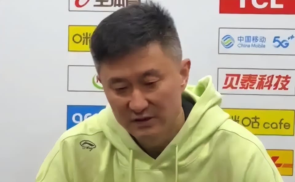 广东宏远内讧！外援拒不上场，杜锋面临信任危机