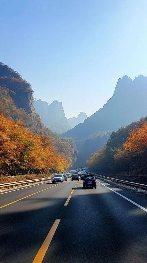 湖南必去自驾游路线大全(8条精华线路任你选)