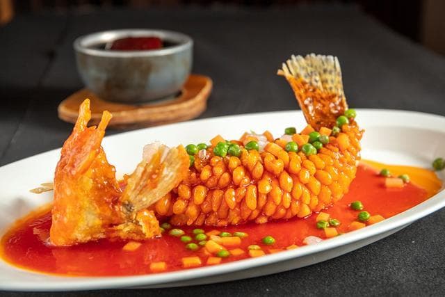 苏州美食探秘：淡雅时令风味，邂逅千年古城的美食传奇