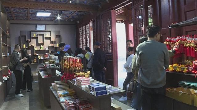 天水：文润旅游兴　古城新韵扬