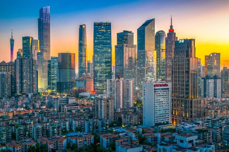 小产权房风险防范指南：五类隐患及维权路径详解