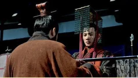 曹操为何不废汉献帝自立为帝？