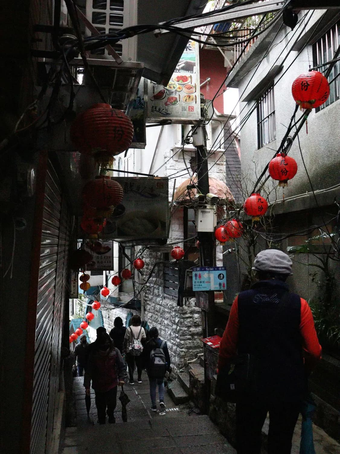重庆古镇摄影攻略：构图、光线与人文拍摄技巧详解