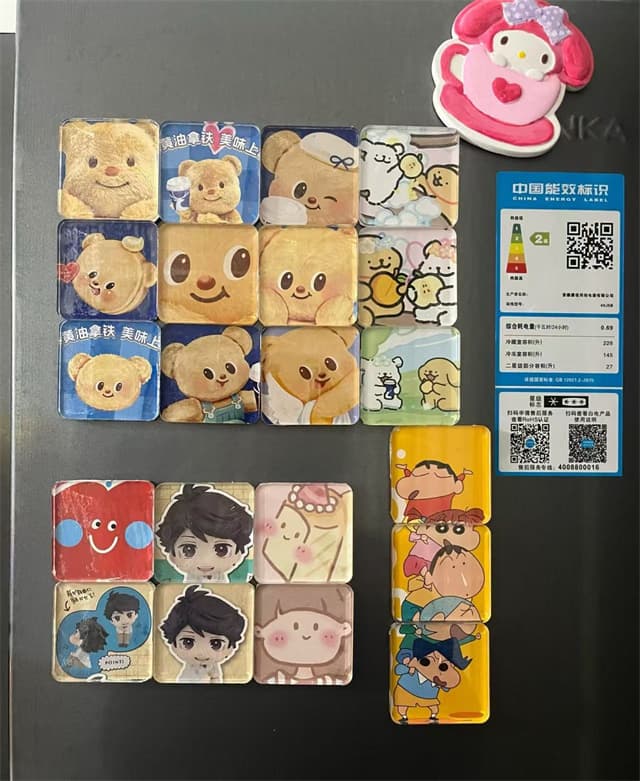 从生活边角料到艺术品，奶茶包装袋也能“爆改”？