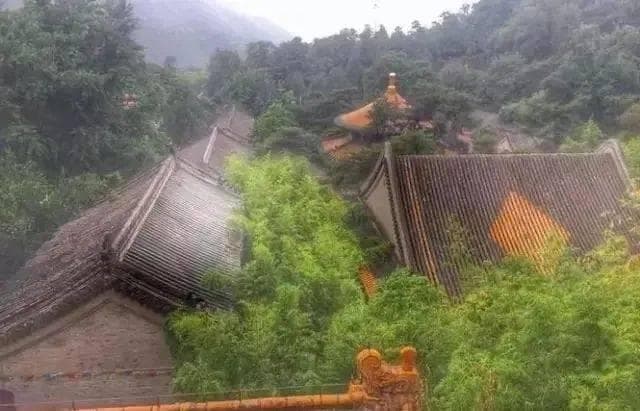西柳树井的“叽咕寺儿”，与老北京第一舞台