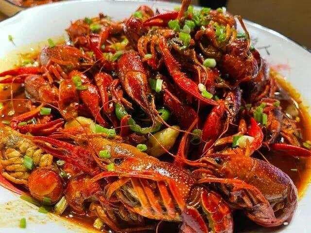 中国十大淡水虾：从盱眙龙虾到南美白对虾，哪款才是你的菜？