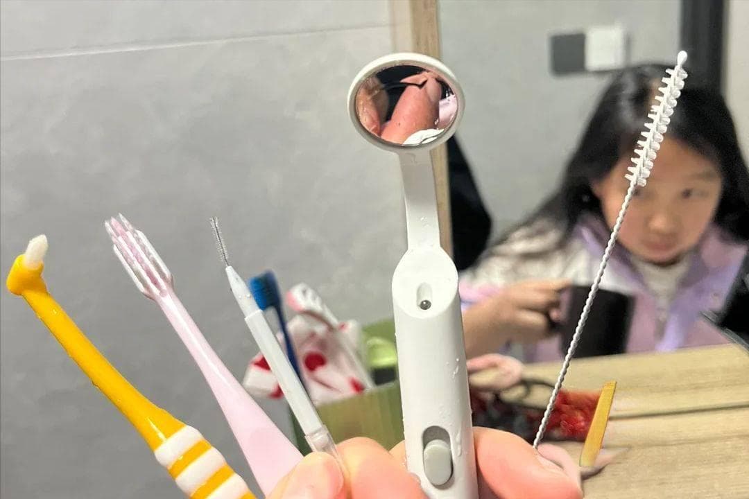 别再乱刷！牙缝刷这么用才有效！