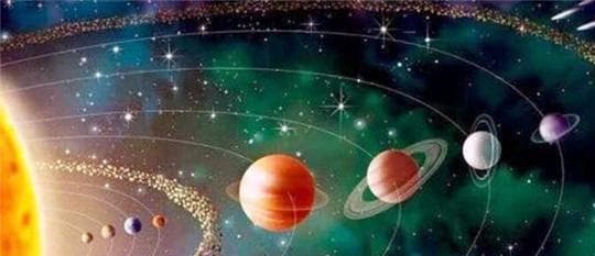 “五星出东方利中国”护臂出土，经专家发掘后，发现了其特殊价值