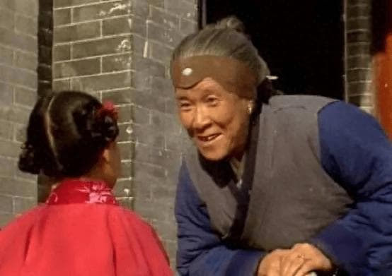 《红楼梦》刘姥姥：大智若愚，才是人生最通透的活法