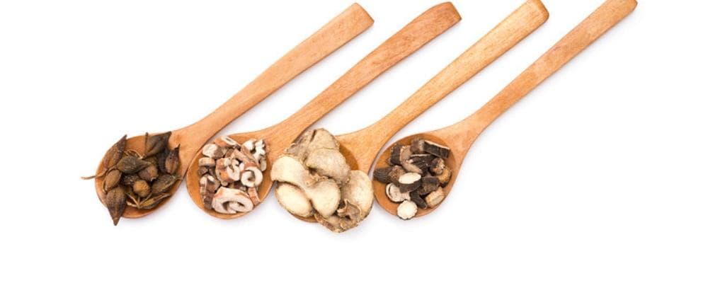 夏季中暑怎么办？8种常见中成药及中医辨证治疗方案