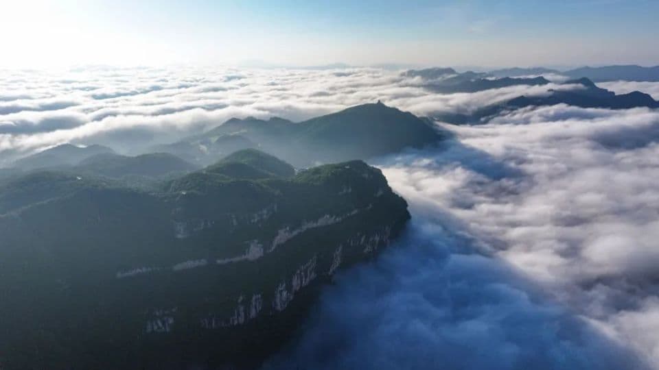 当中国传统色遇上龙头山的一年四季