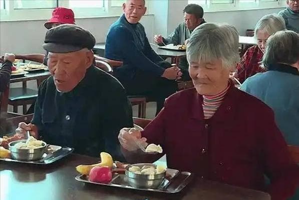 年龄越大越要护肝：6大生活方式助你保持肝脏健康