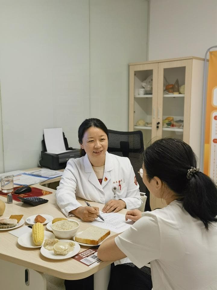 孕期体重管理指南：如何科学孕育健康宝宝