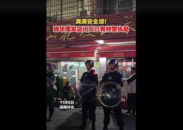 湖南怀化理发师李晓华爆红网络：希望每一个人都能笑着走出理发店
