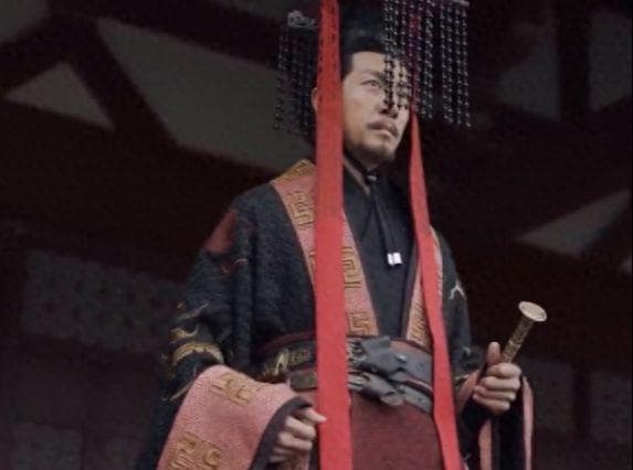 探秘秦始皇称谓变化：从"寡人"到"朕"的深层原因解析
