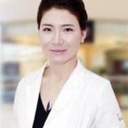 创伤性腰椎间盘突出：病因、症状与治疗全解析
