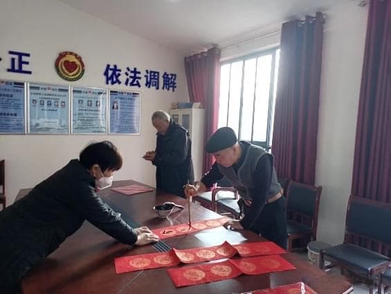 春联：春节必备的文化符号，贴法有讲究