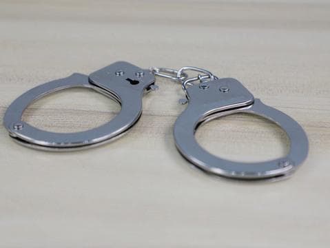 邻居频繁辱骂可以报警吗？法律这样规定