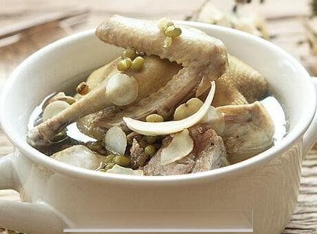 绿豆鸽子汤的功效与营养价值
