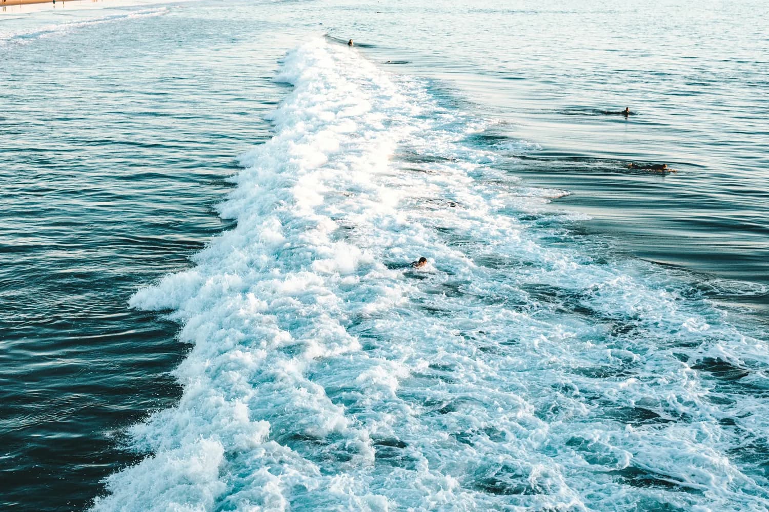 《海贼王》：冒险题材小说的不朽传奇