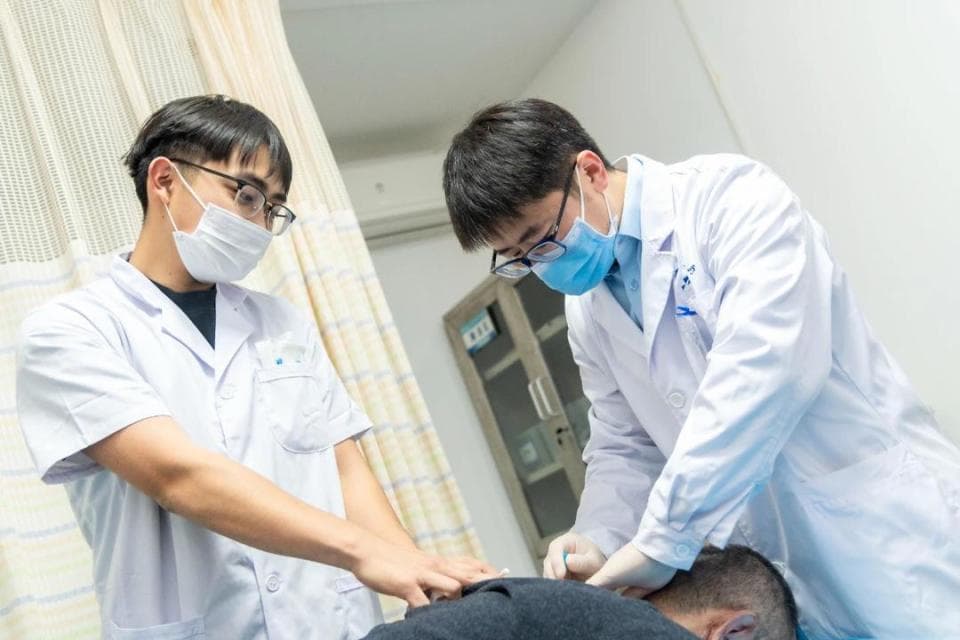脚疼不扎脚？青岛市海慈医疗集团中医特色小针刀疗法专解“浑身疼”