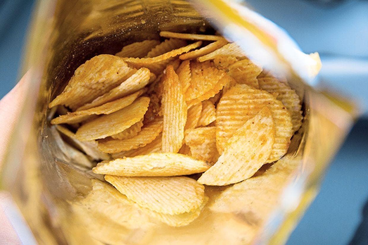 发热气喉咙痛  3类食物不要吃！
