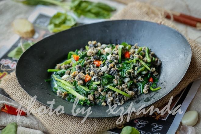 家常徽菜：韭菜炒螺蛳肉