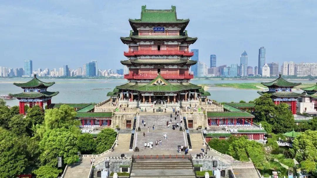 南昌：乘势而上，从“网红”变“长红”