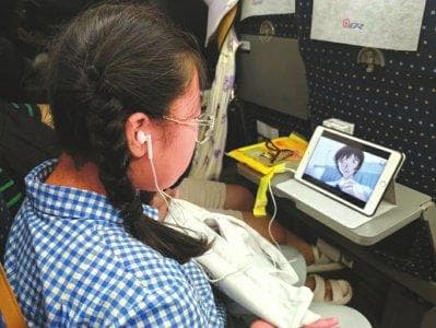 乘坐高铁，这些行为不能做？