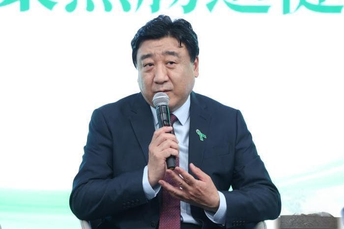 专家：便秘危害多 需足够重视并长期管理