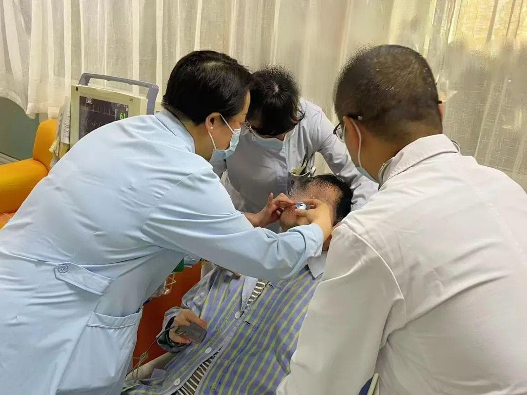 上海市精神卫生中心开启抑郁症伴自杀患者的盐酸艾司氯胺酮鼻喷治疗