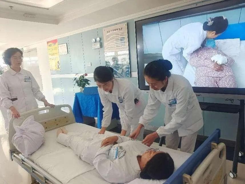 科学预防压疮，守护老人健康