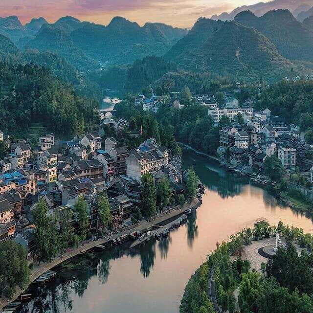 茶峒古镇：一座以茶文化为主题的江南明珠