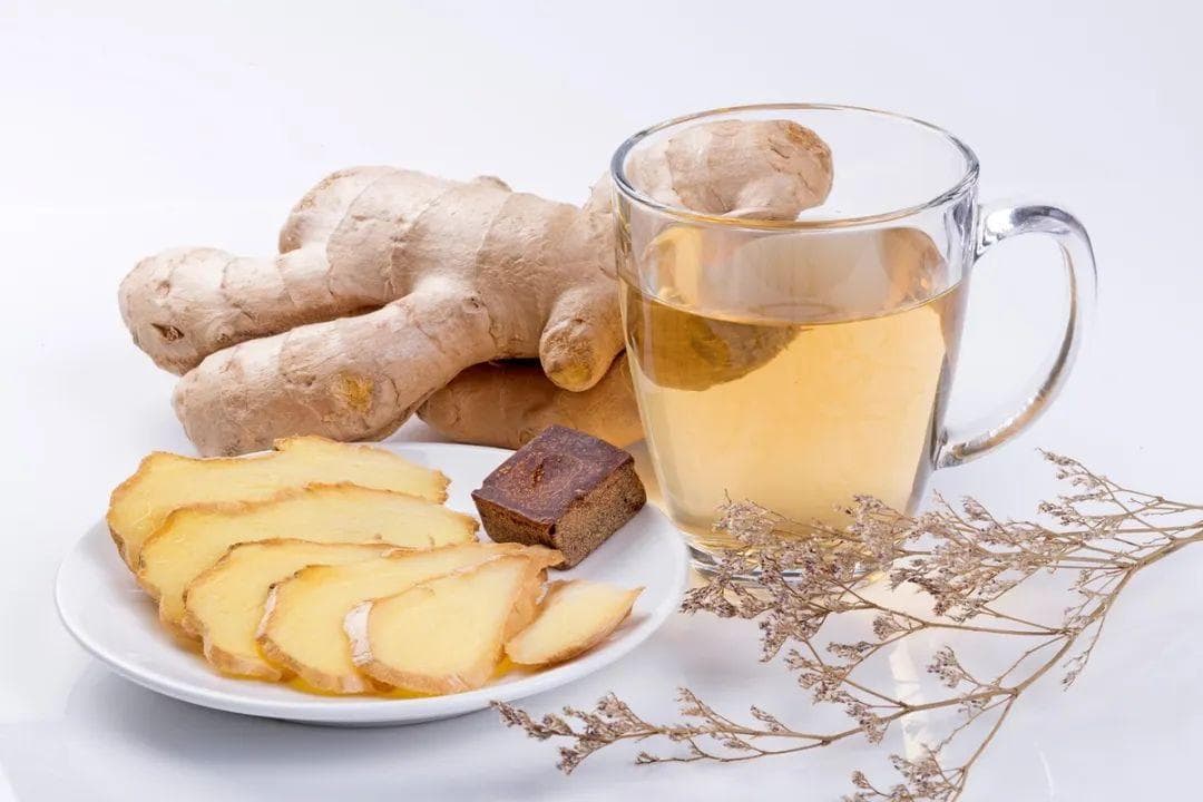 “湿疹”最怕这杯茶，扫除一身虚寒湿，阳气足了脾胃暖了湿疹没了