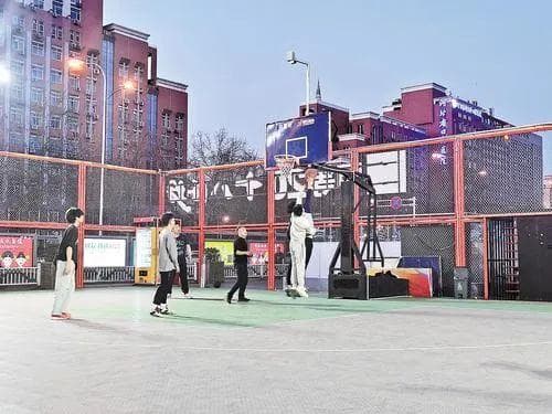 石家庄市817个球类运动场地成群众健身乐园 球友相约“打卡” 城市“运味”愈浓