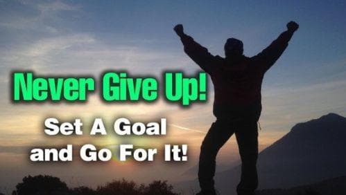 为什么give away和give up都有“放弃”之意，用法却大不相同？