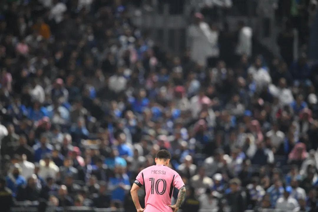 “梅西条款”面世，商业赛球星“失约”乱象有了约束力