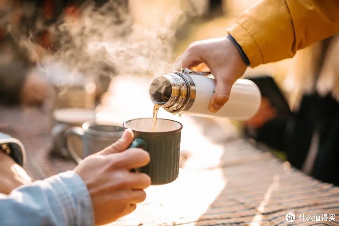 这9种东西千万别装进保温杯，“伤杯又伤身”，绝非危言耸听！