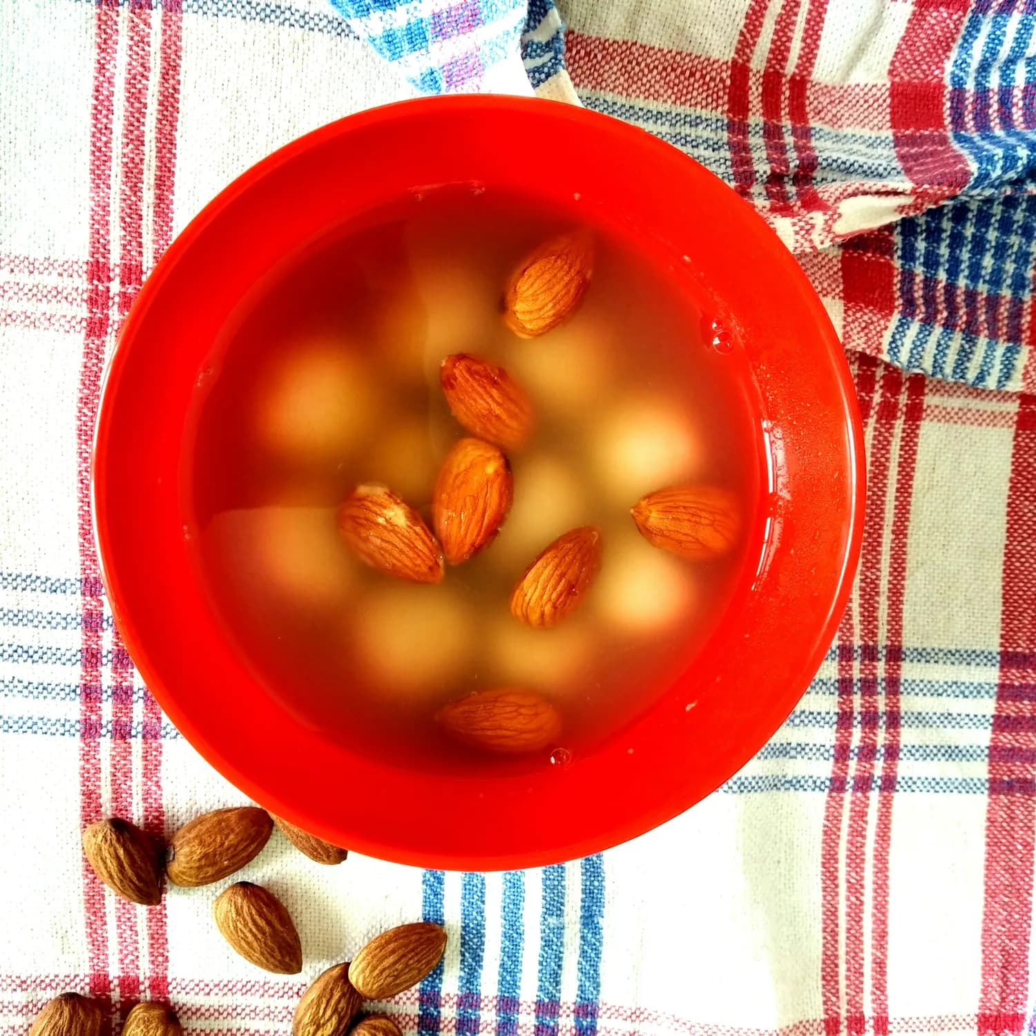 当归大枣鸡蛋汤：秋冬补血养颜的养生佳品