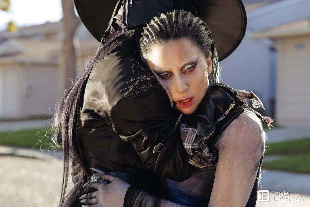 Lady Gaga《Disease》MV：一场视觉与心灵的双重震撼