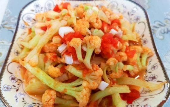 菜花炒西红柿：一道色香味俱佳的家常菜