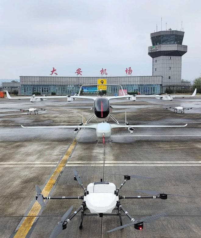 重庆解锁低空高密度飞行“新技能” 数字化平台助力无人机“自由翱翔”