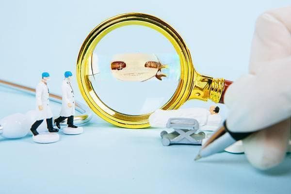 3年前胆囊结石未重视，3年后成胆囊癌！“小小”结石，到底管还是不管？