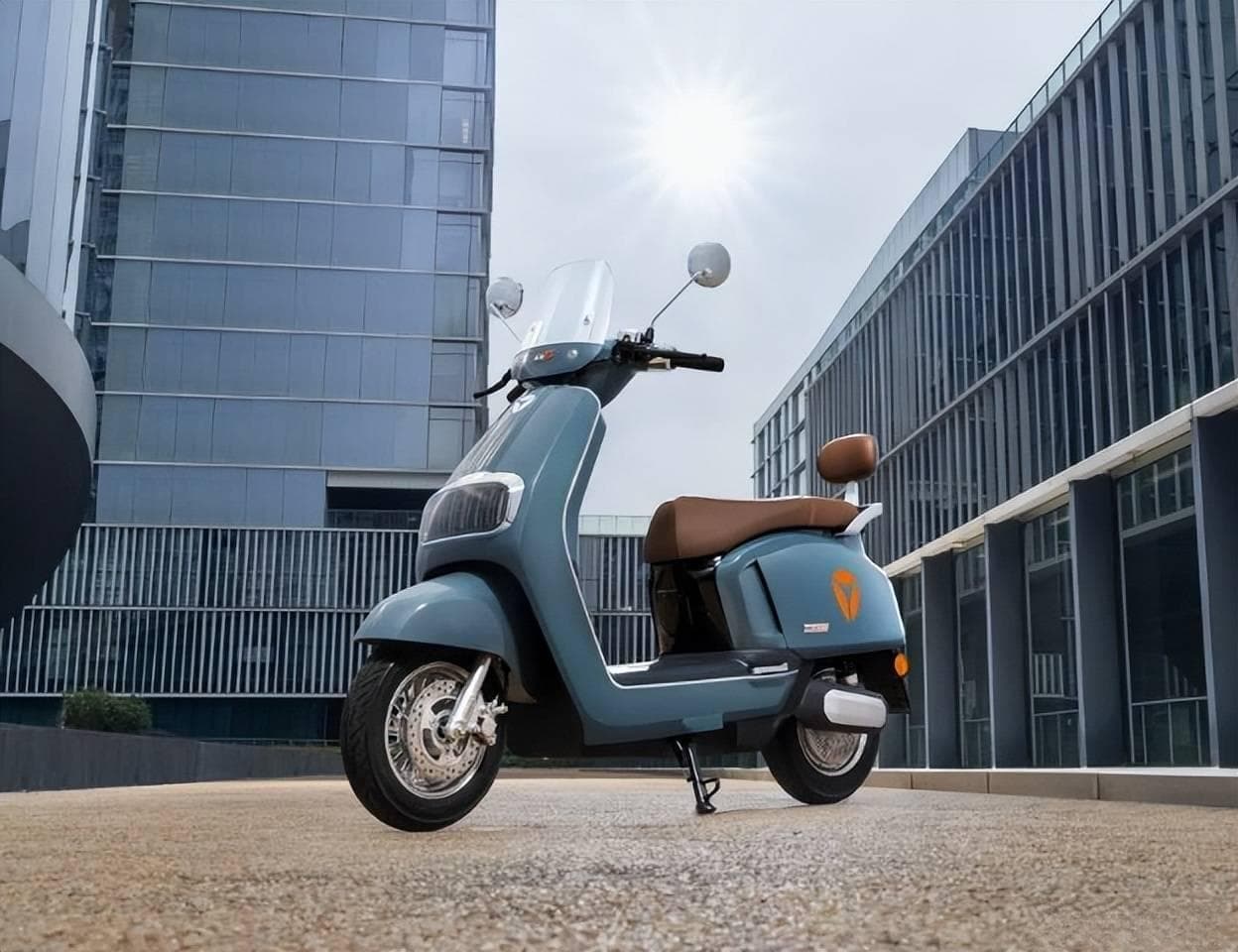 雅迪、台铃远续航电动车，为什么都是72V38Ah电池？主要这3个原因