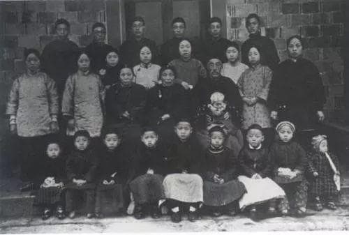 闻一多诞辰125周年 | 少年时代