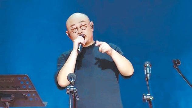 刀郎：从“西域情歌”到“山歌”