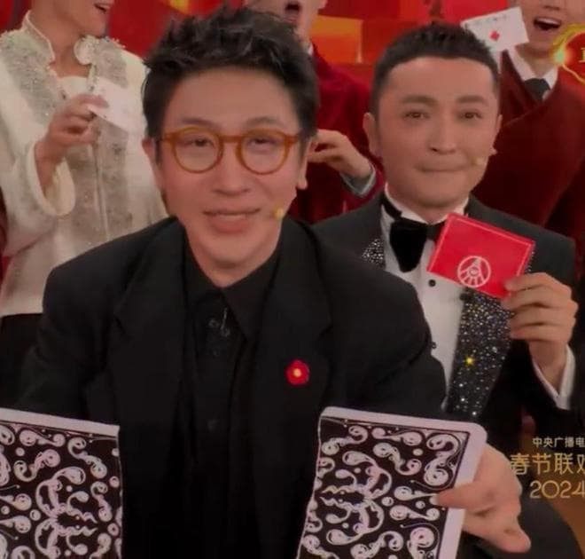 刘谦春晚魔术再掀热潮，社交媒体热议