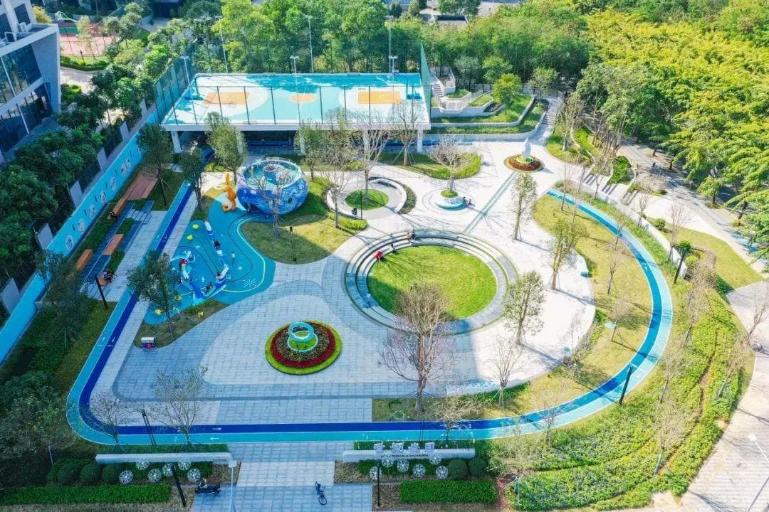 公园建在家门口 出门就是游乐园