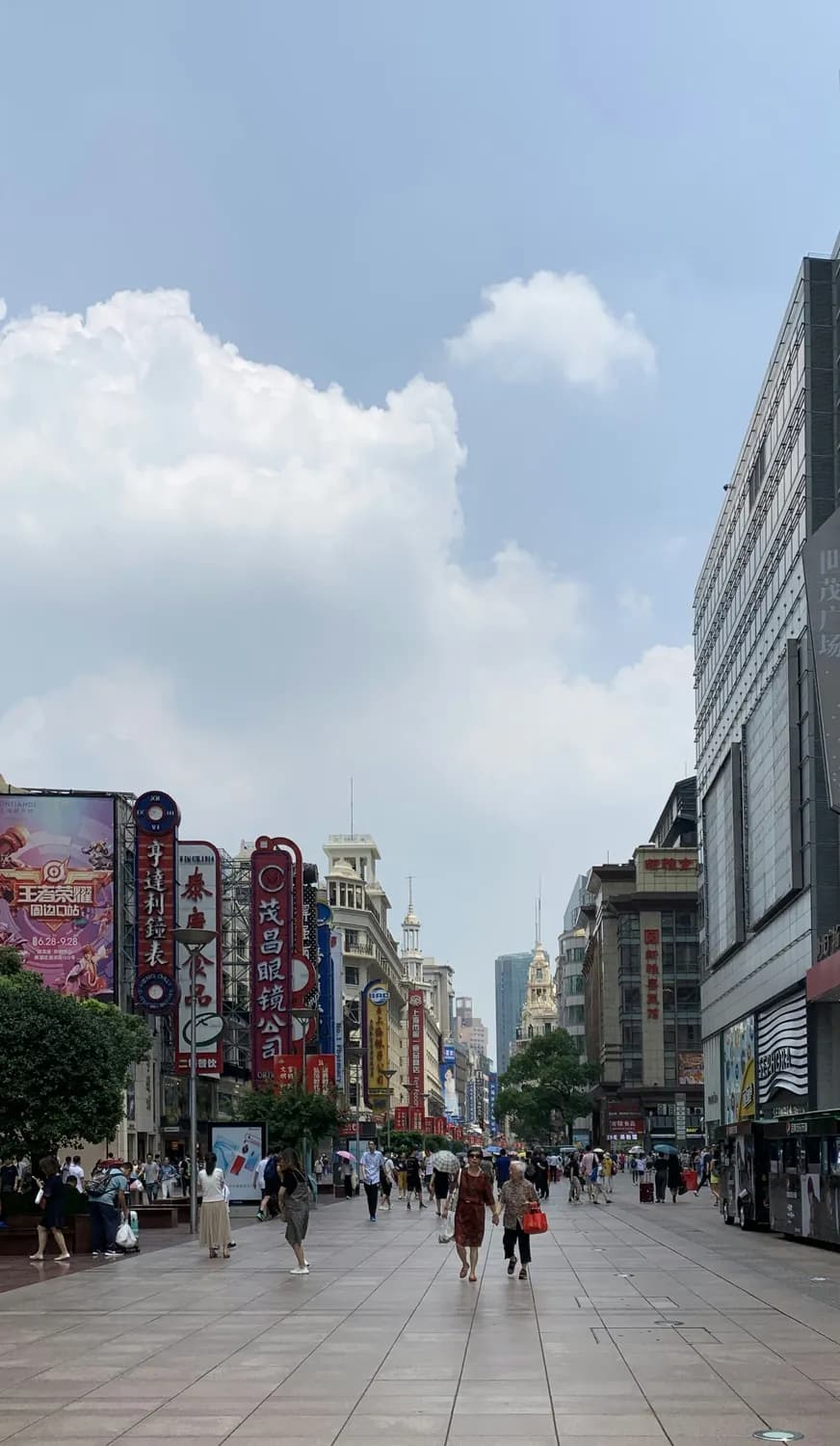苏州三大美食街必吃攻略：从老字号到网红店，总有一款让你流连忘返